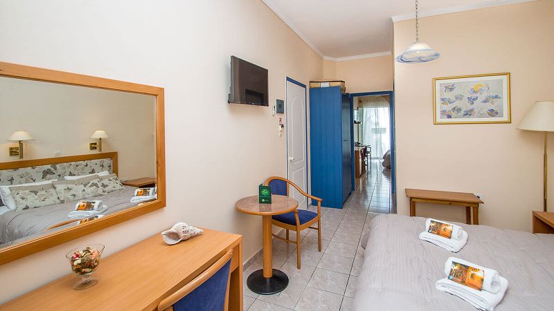 Interconnected Superior Family apartment Syros Atlantis Hotel
