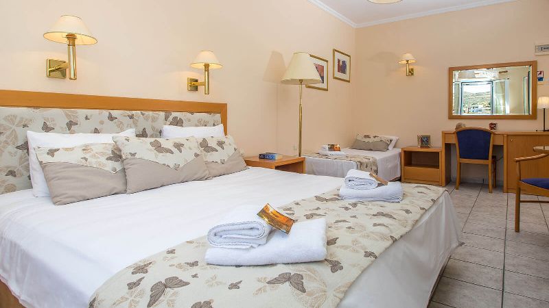 Superior Triple Room Syros Atlantis Hotel