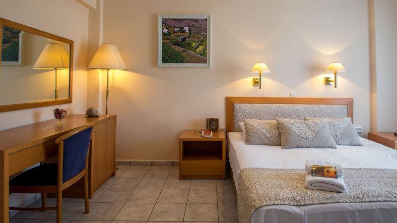Superior Triple Room Syros Atlantis Hotel